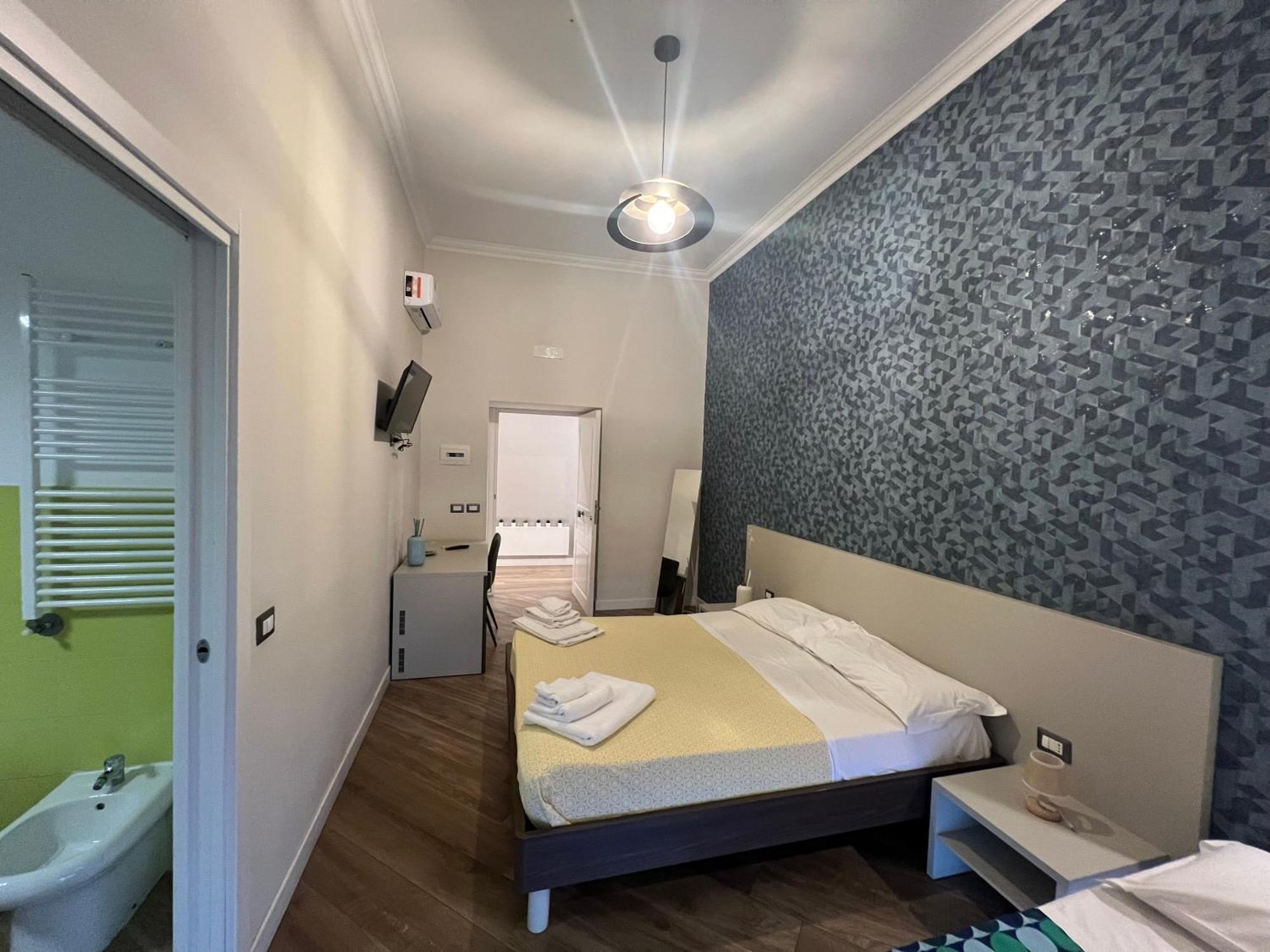 Rooms Garibaldi Neapel Exterior foto