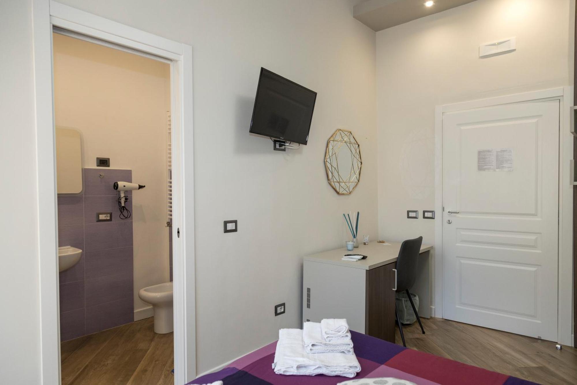 Rooms Garibaldi Neapel Exterior foto