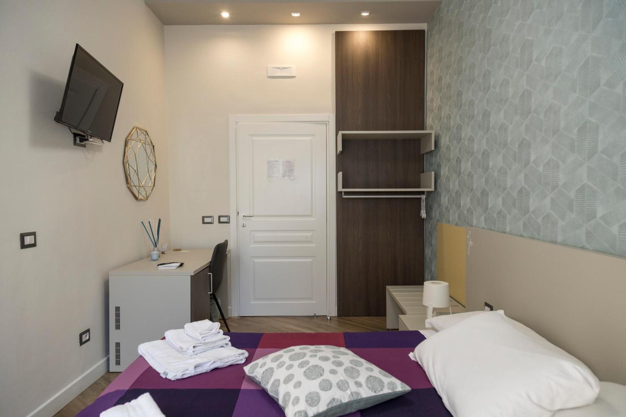 Rooms Garibaldi Neapel Exterior foto