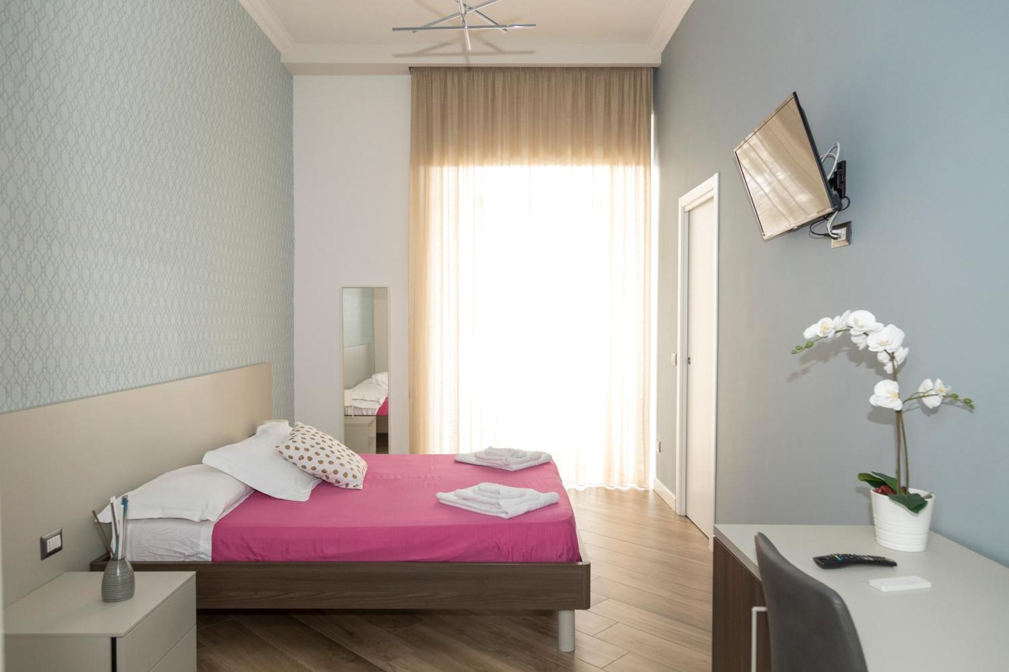 Rooms Garibaldi Neapel Exterior foto