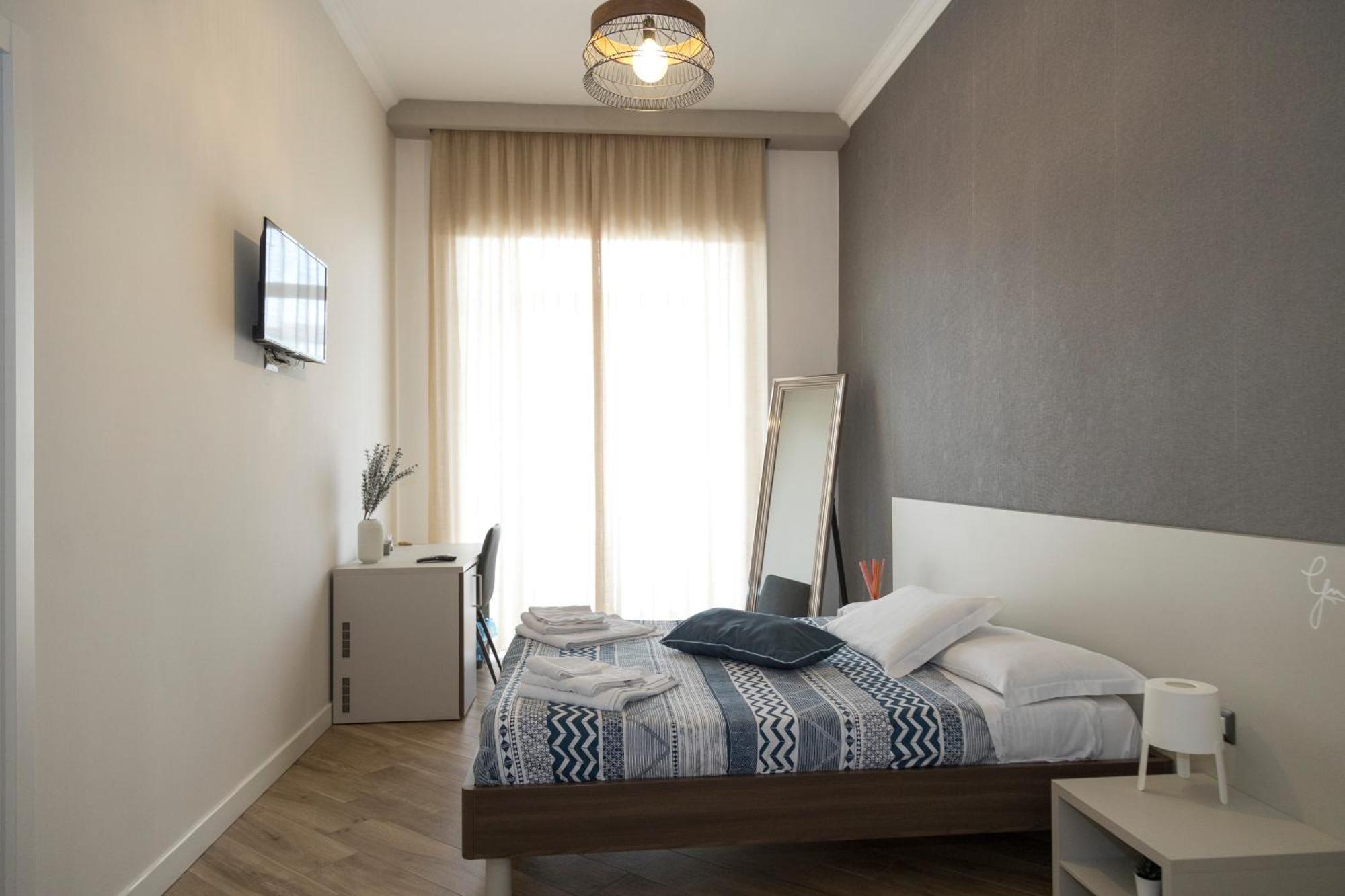 Rooms Garibaldi Neapel Exterior foto